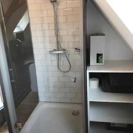 Für Zwei Personen In Romantischem Weindorf *