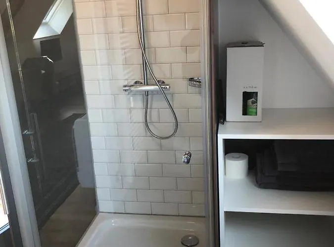 Für Zwei Personen In Romantischem Weindorf *