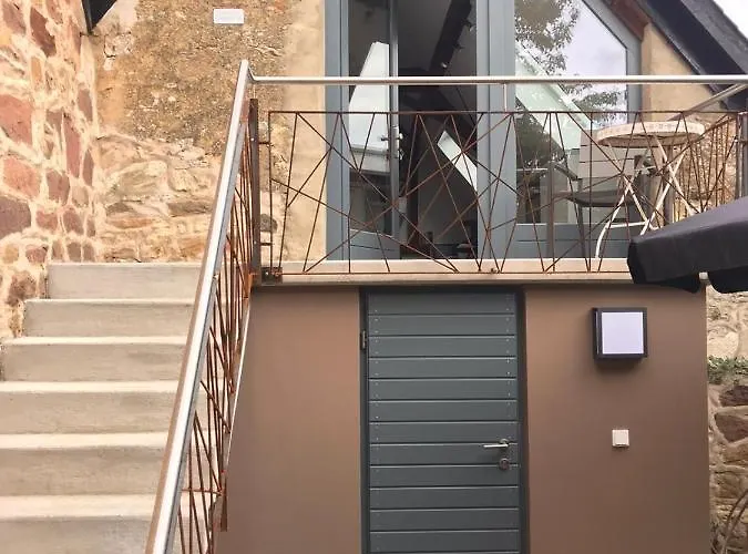 Für Zwei Personen In Romantischem Weindorf Apartment Kleinkarlbach